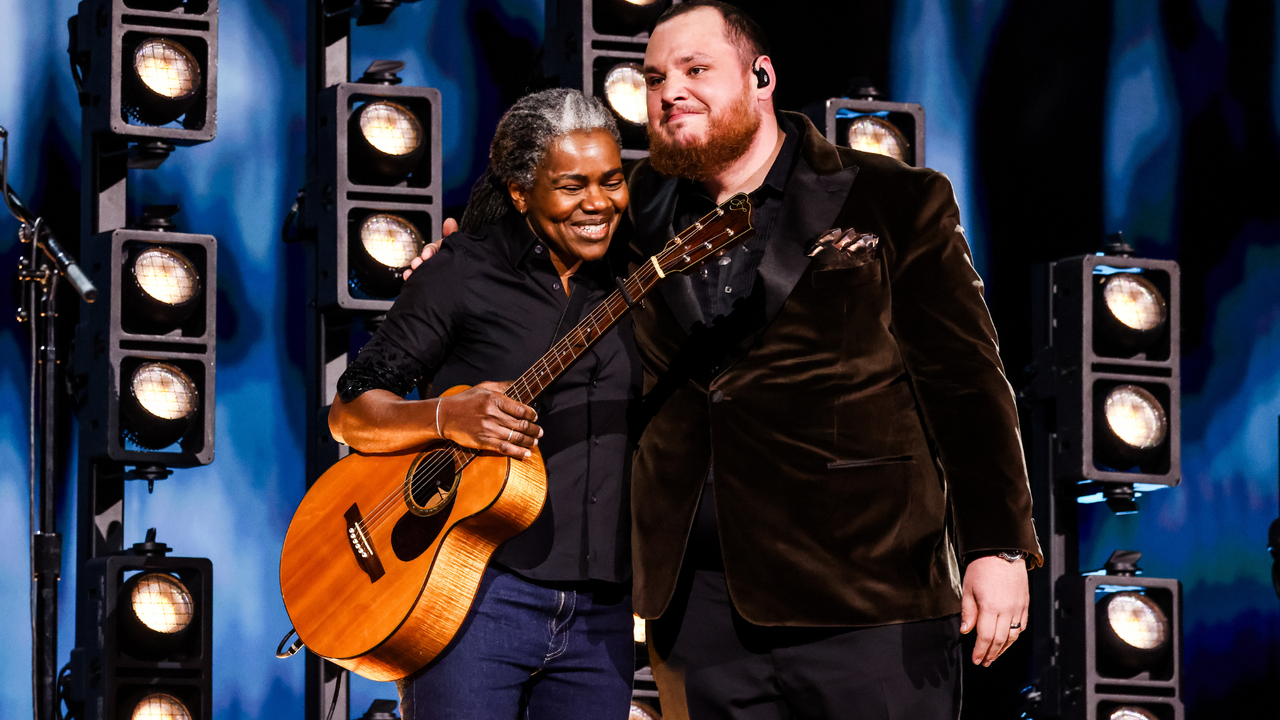 Tracy Chapman and Luke Combs perform onstage during the 66th GRAMMY Awards on February 04, 2024 in Los Angeles, California.