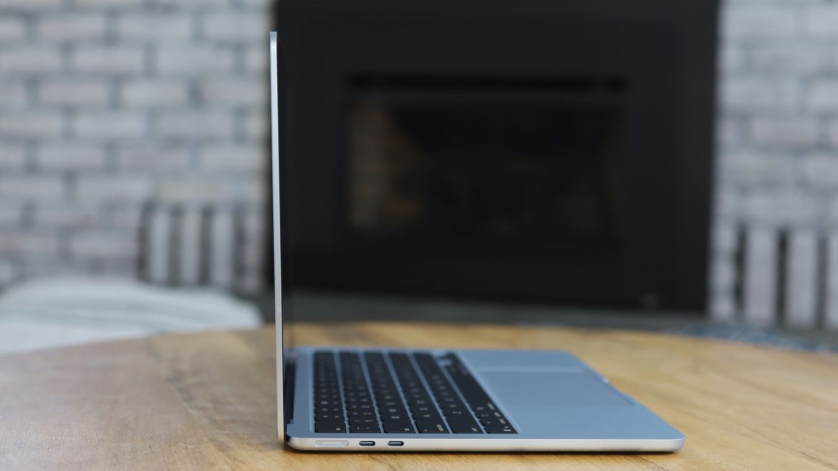 Apple MacBook Air 13-inch (M4) REVIEW