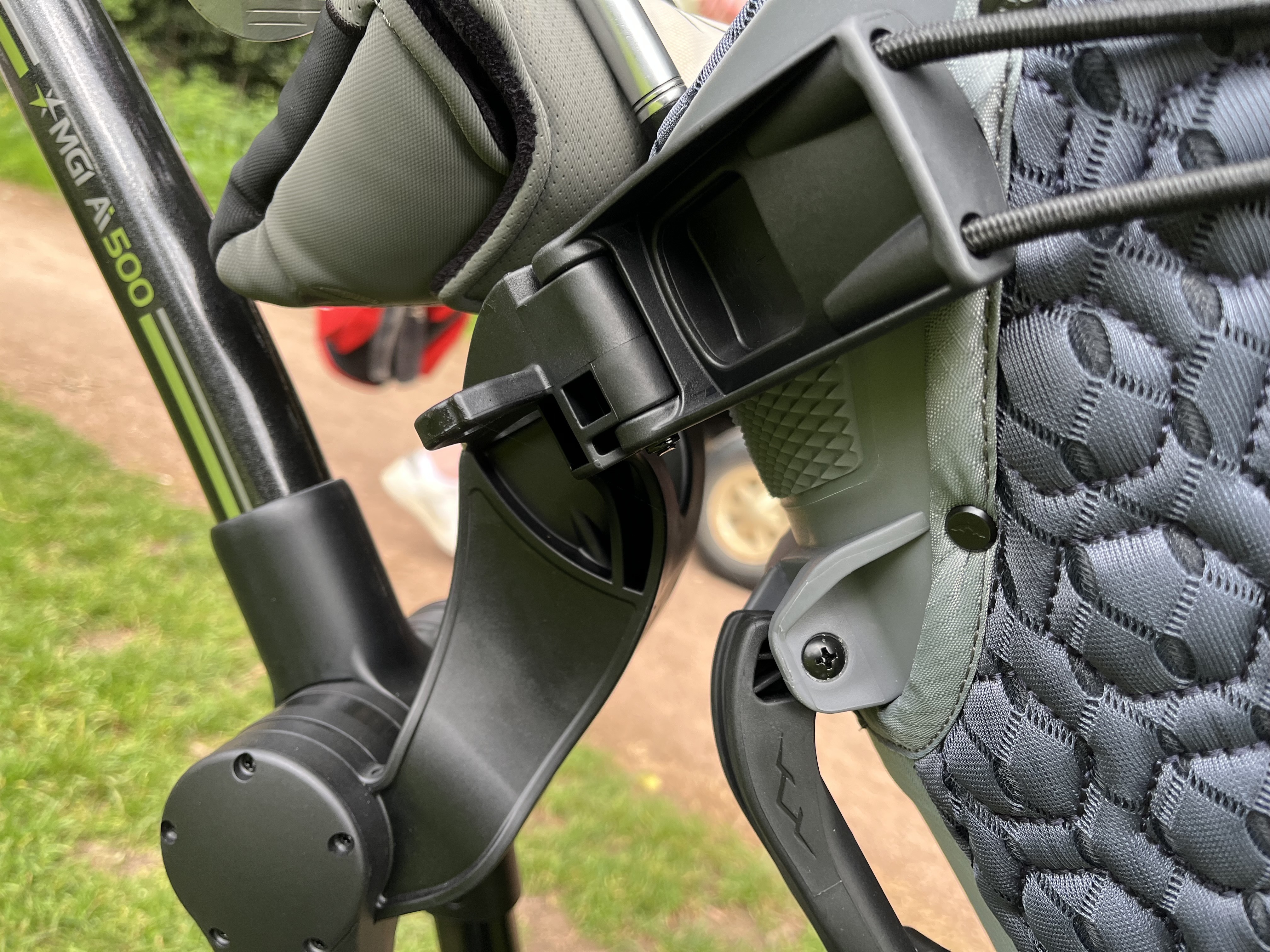 Sun Mountain H2NO Lite VLO 14-way Stand Bag review