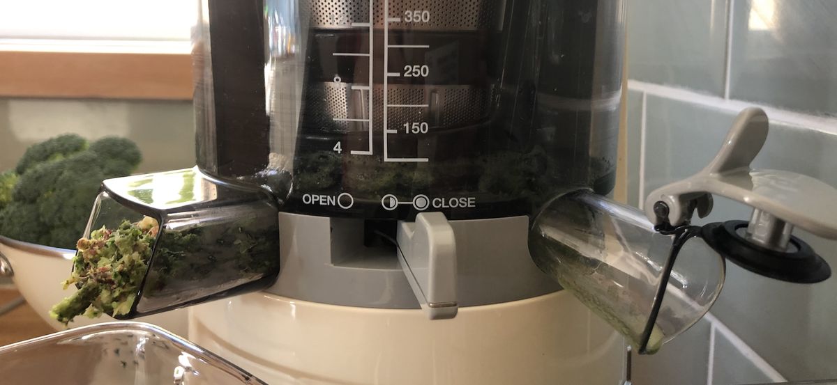 Smeg SJF01 Slow Juicer review TechRadar