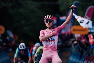 Giro d'Italia stage 10 Live - All eyes on Pogačar for Bocca della Selva summit finish