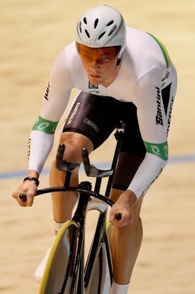 What colour medal will Michael Hepburn (AUS) receive tonight?