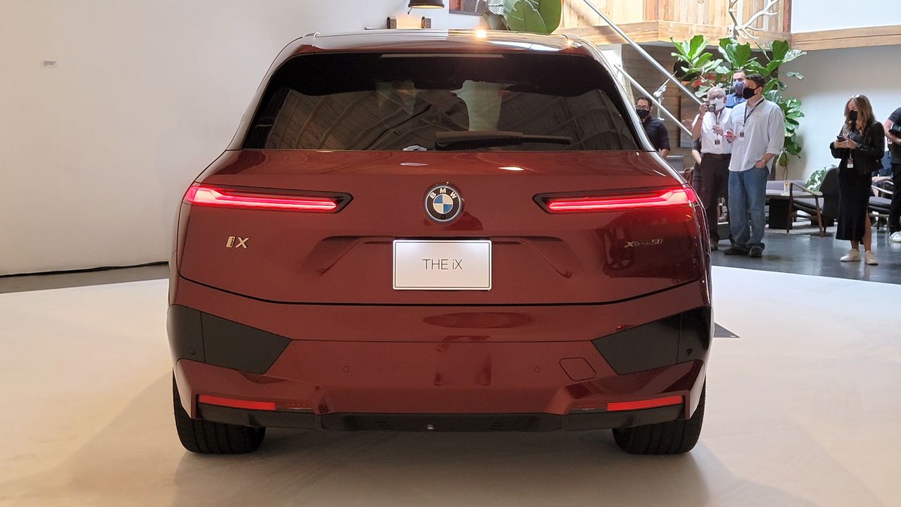 Rear view of the BMW iX