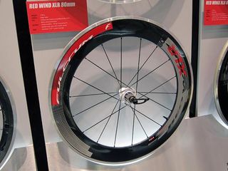 The Fulcrum Red Wind XLR is the lightest in Fulcrum's new aluminum-and-carbon road wheelset range. The 80mm versions weigh 1,770g per pair