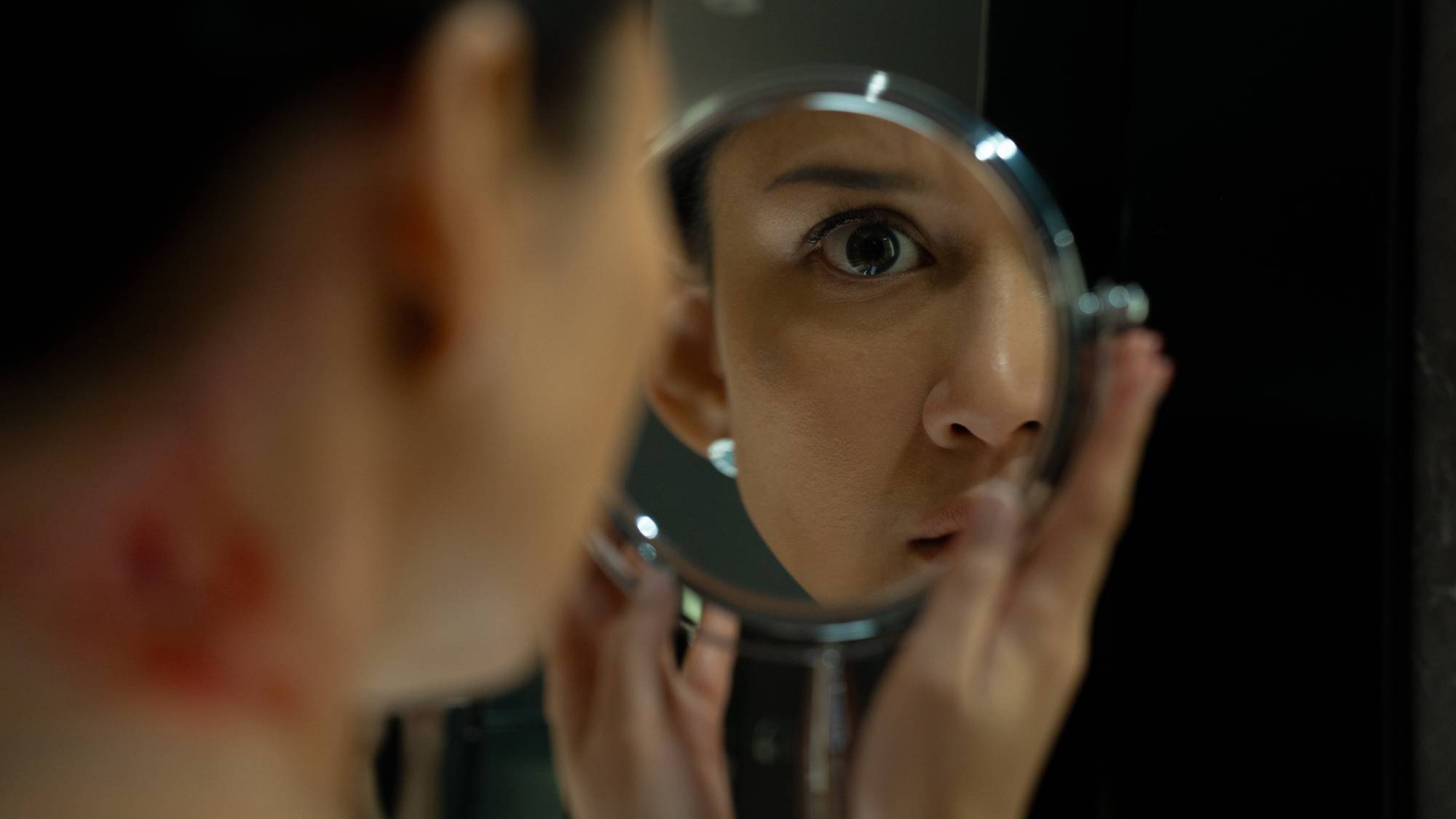 Marissa Anita as Milla in "A Normal Woman" on Netflix