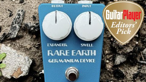 A photo of the D. Kowalski Rare Earth Germanium Device fuzz pedal