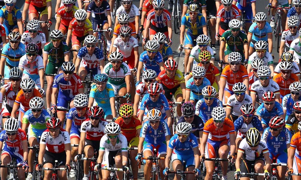 The 2010 peloton