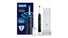 Oral-B Genius 7500 electric toothbrush
