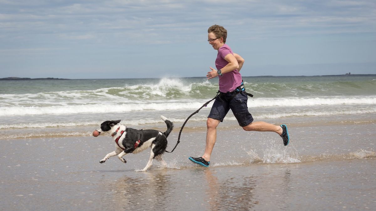 Do you really need to wear socks for running Advnture