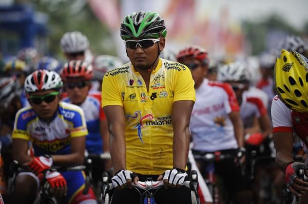 Race leader Ferinanto (United Bike Kencana)