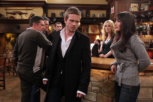 David dumps Leyla in The Woolpack!