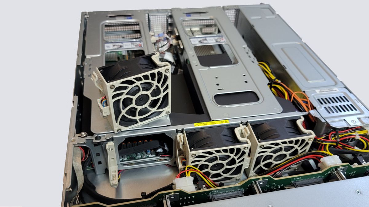 Server