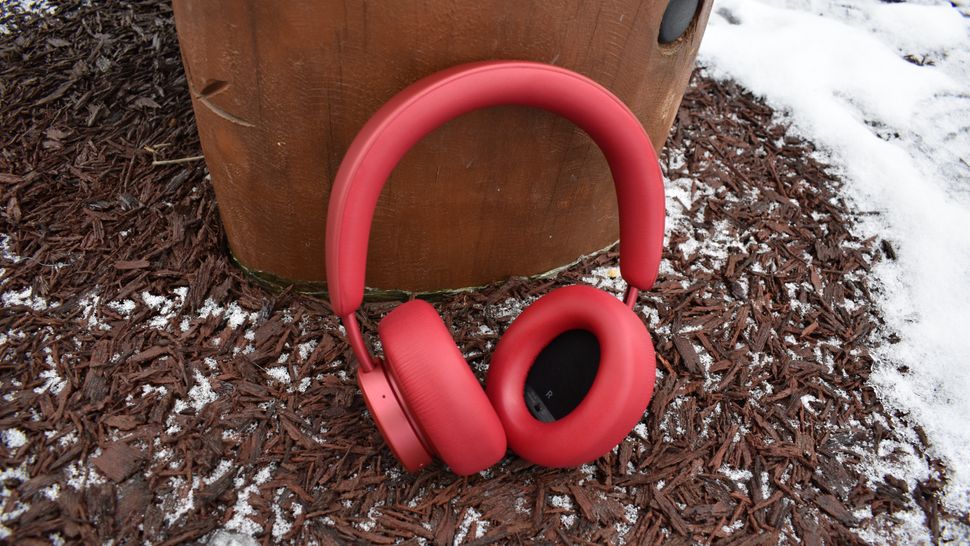 The best headphones with a mic for voice and video calls in 2021 Tom