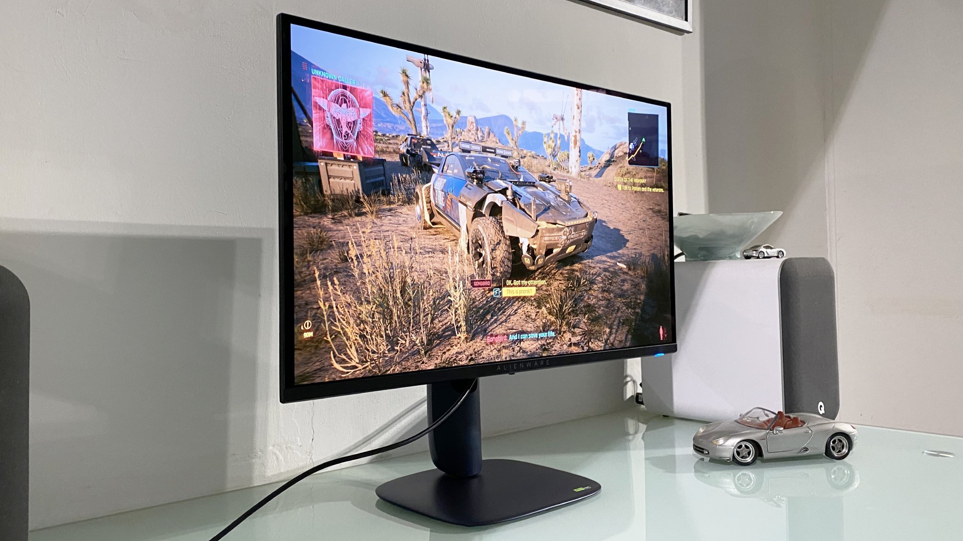 Alienware 27 AW2725Q Monitor, Play C2077 on Desk