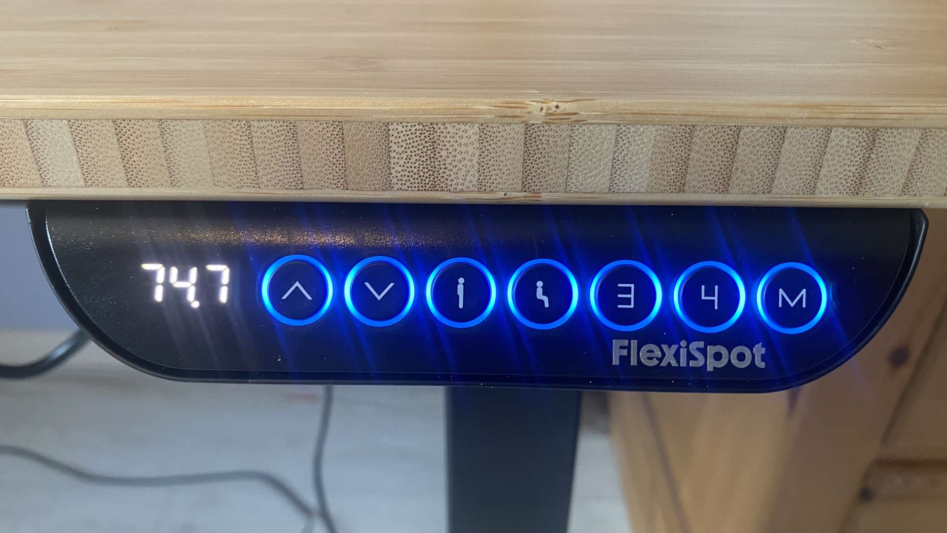 Flexispot E2Q gaming desk