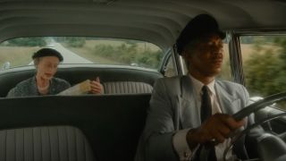 Jessica Tandy reads the map to Morgan Freeman in Driving Miss Daisy.