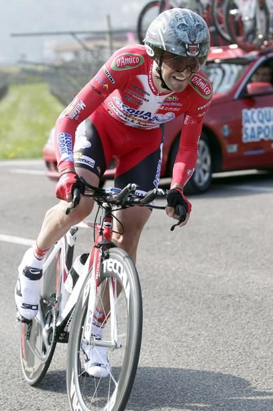 Stefano Garzelli (Acqua &amp; Sapone) put in a strong ride.