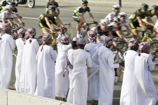 These spectators are well protected from the sun.