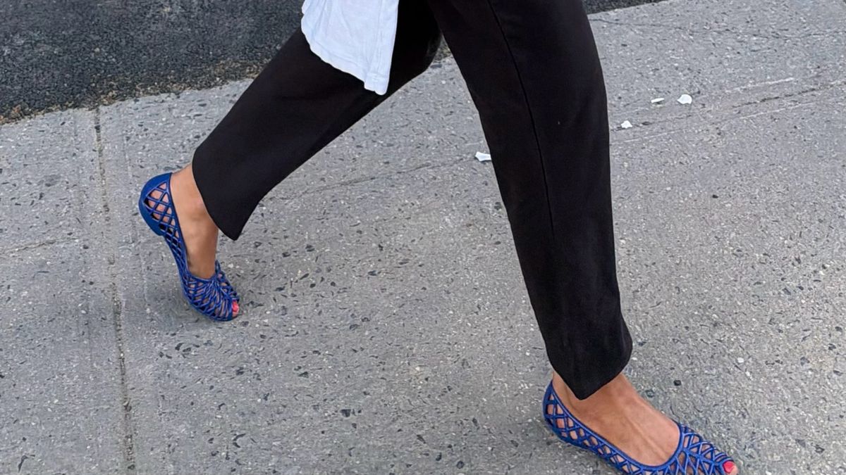 Sorry, These Once-Popular Summer Shoes Are Starting to Look Dated