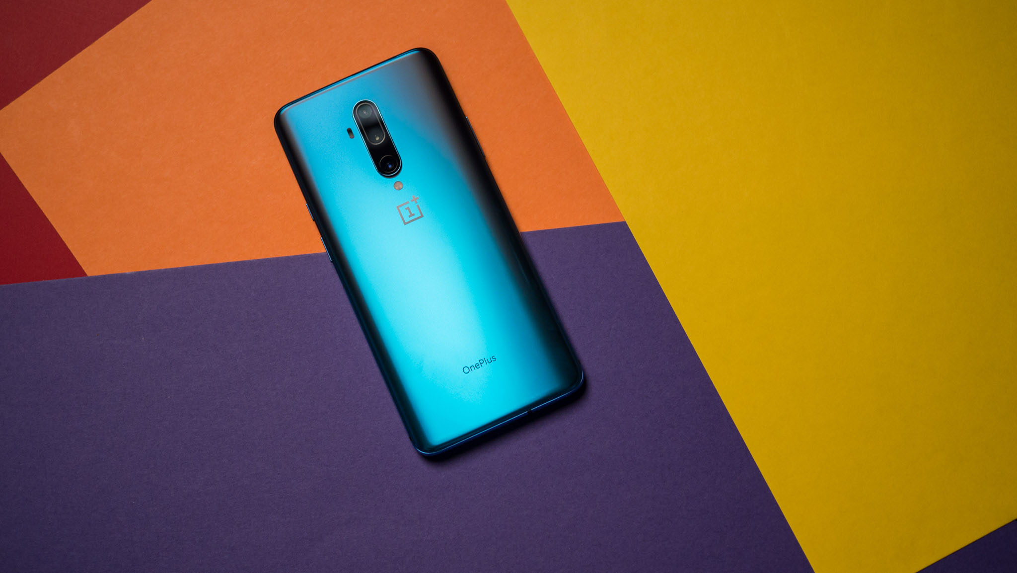 OnePlus 7 Pro on a colorful background