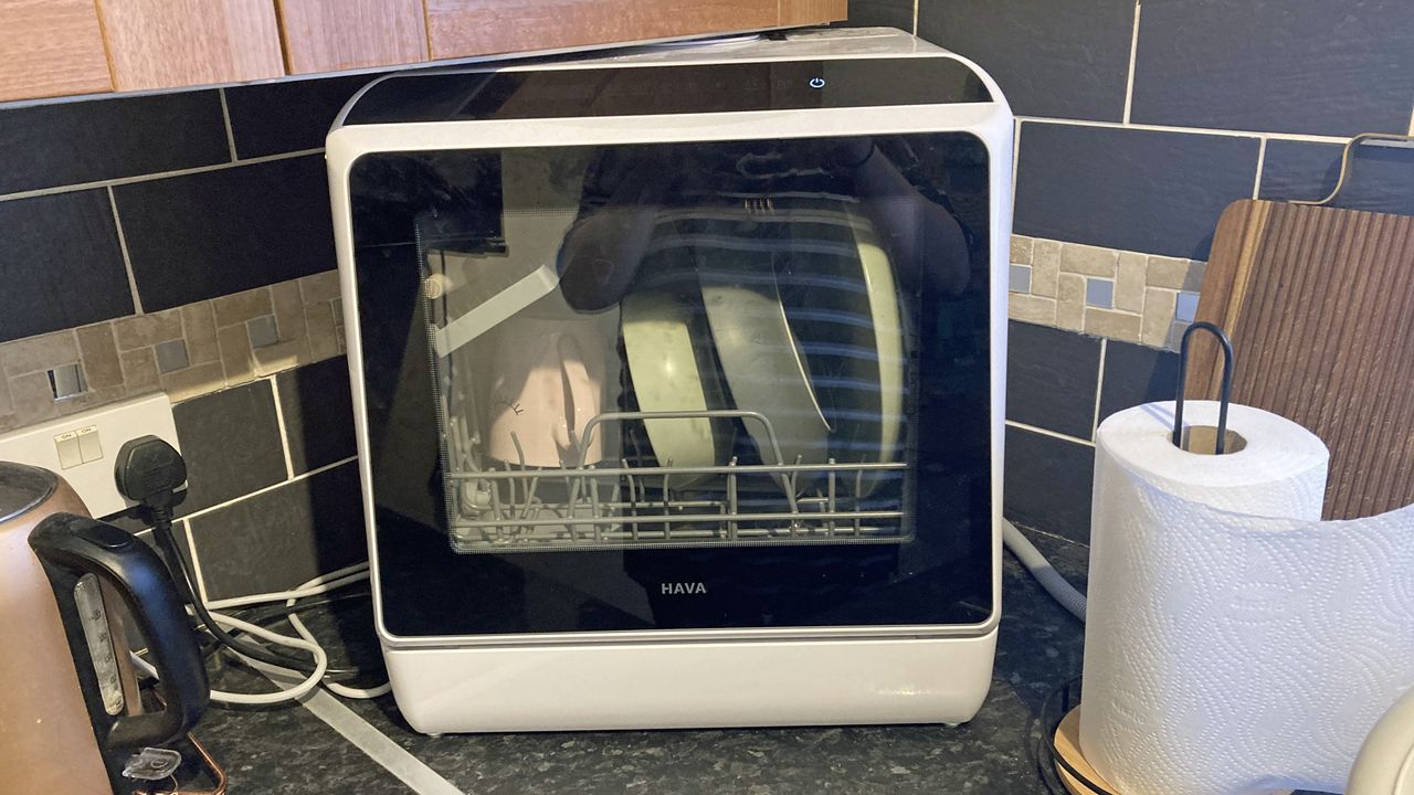 HAVA Countertop Dishwasher being used in writer's home