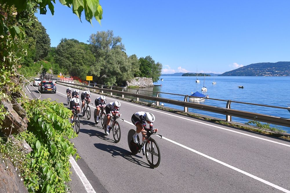 Team Sunweb ride to victory in the opening Giro Rosa time trial