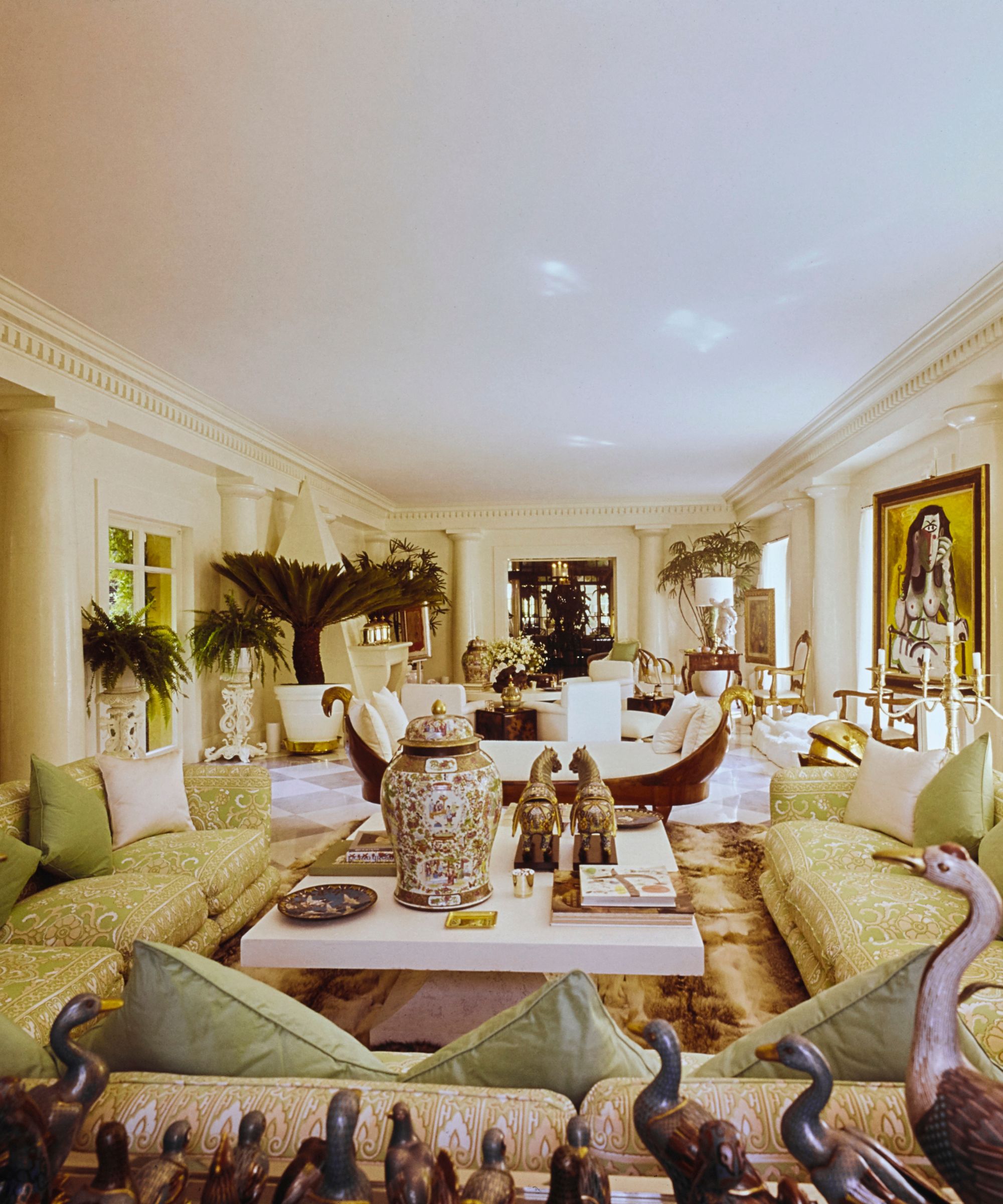 Valentino Garavani's living room