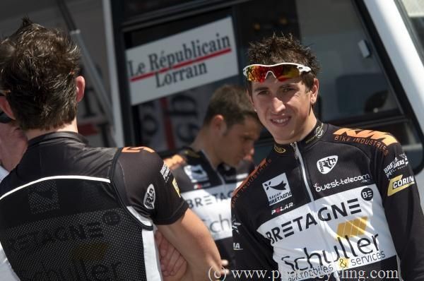 Romain Hardy (Bretagne Schuller) at the start