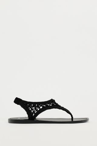 BLACK CROCHET BALLET FLATS