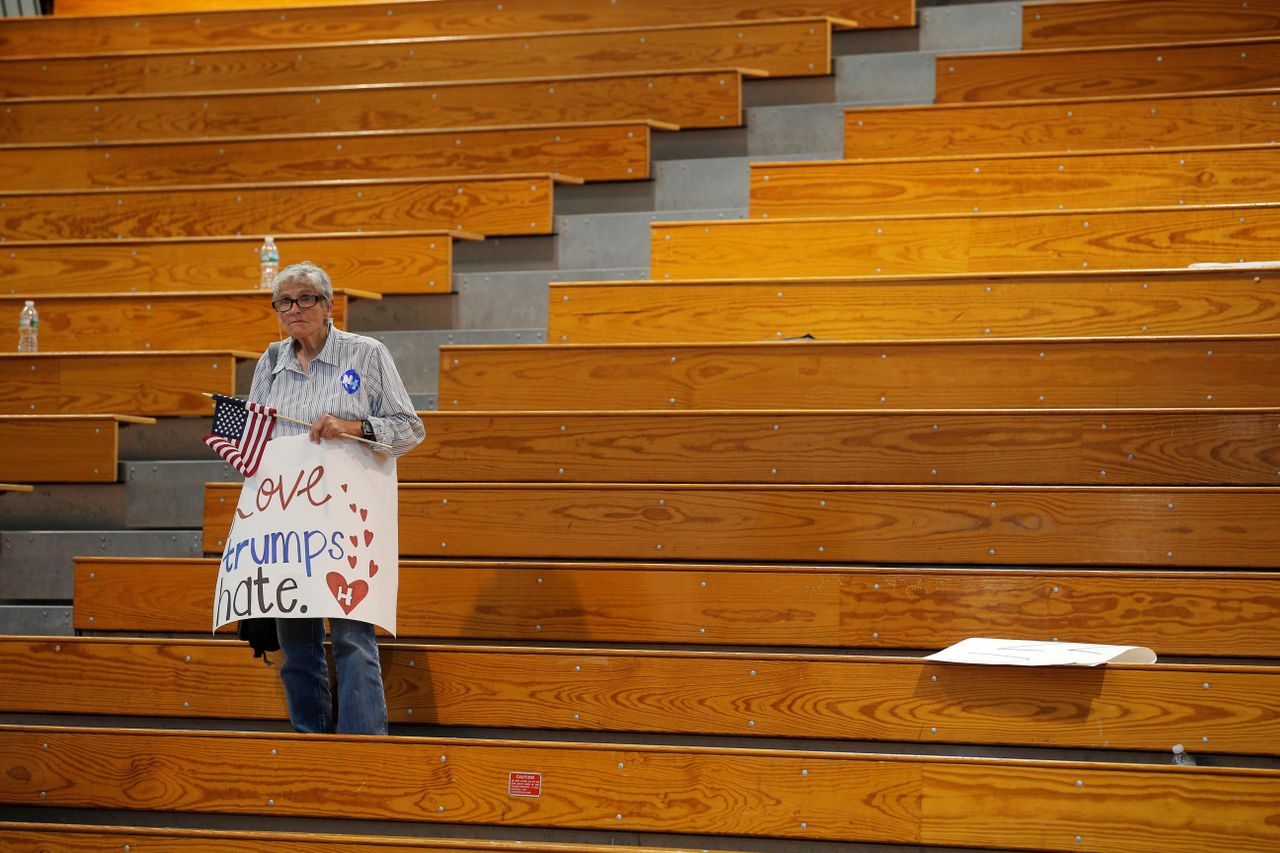 A lone Hillary supporter.