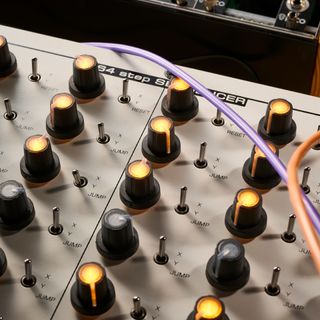 Analogue Solutions AS500-SEQ