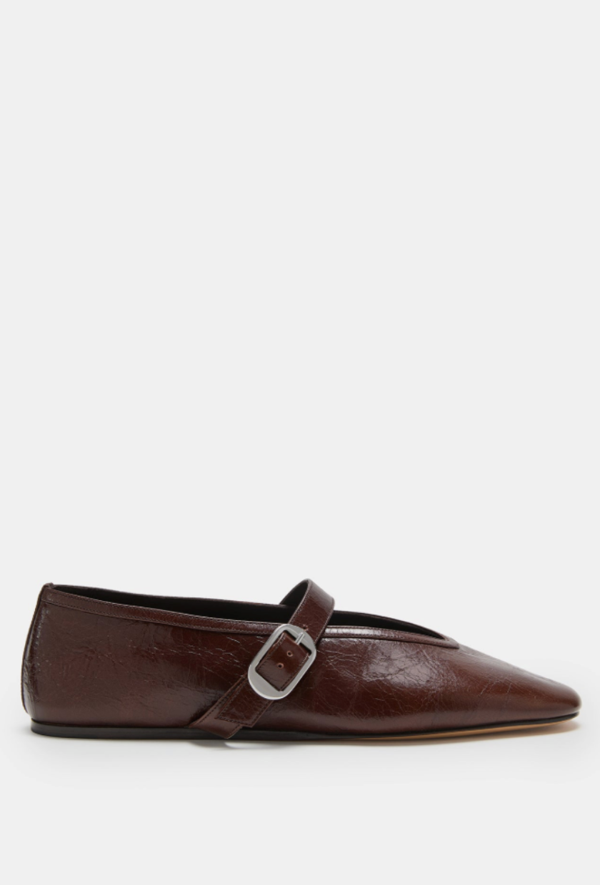 Le Monde B&amp;eacute;ryl, Stella Slipper