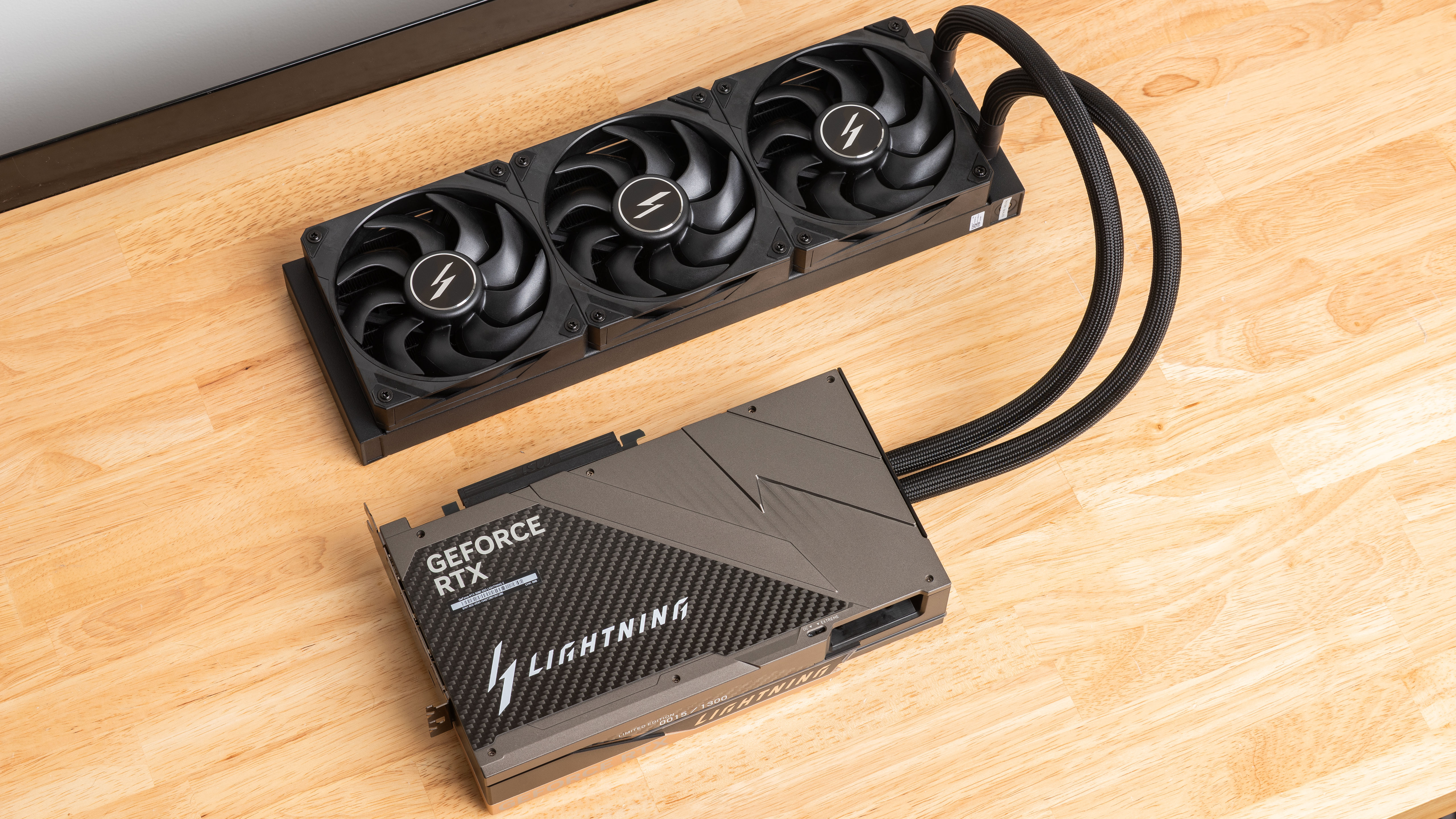MSI GeForce RTX 5090 Lightning Z