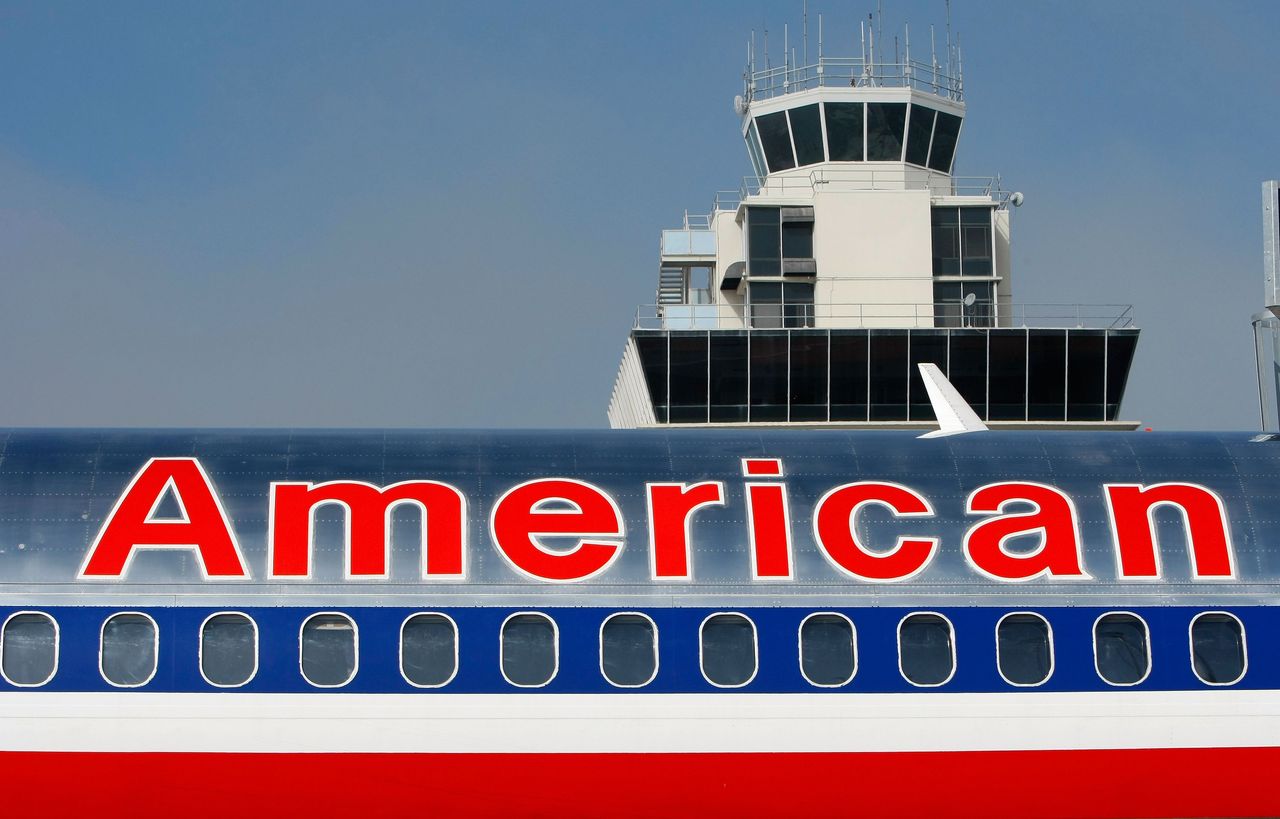 An American Airlines plane in California