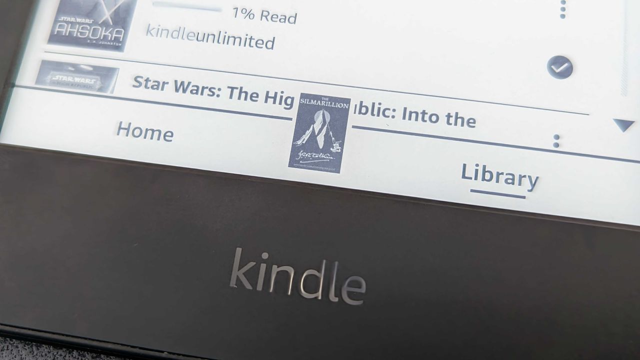 Kindle (2022) navigation bar