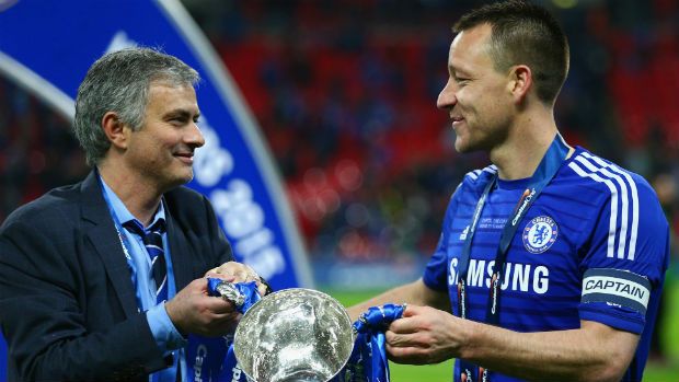 150302_chelsea_mourinho_terry.jpg