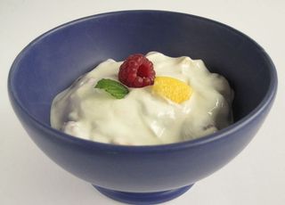 Bowl of fruit and yogurt, nutrition, sugar