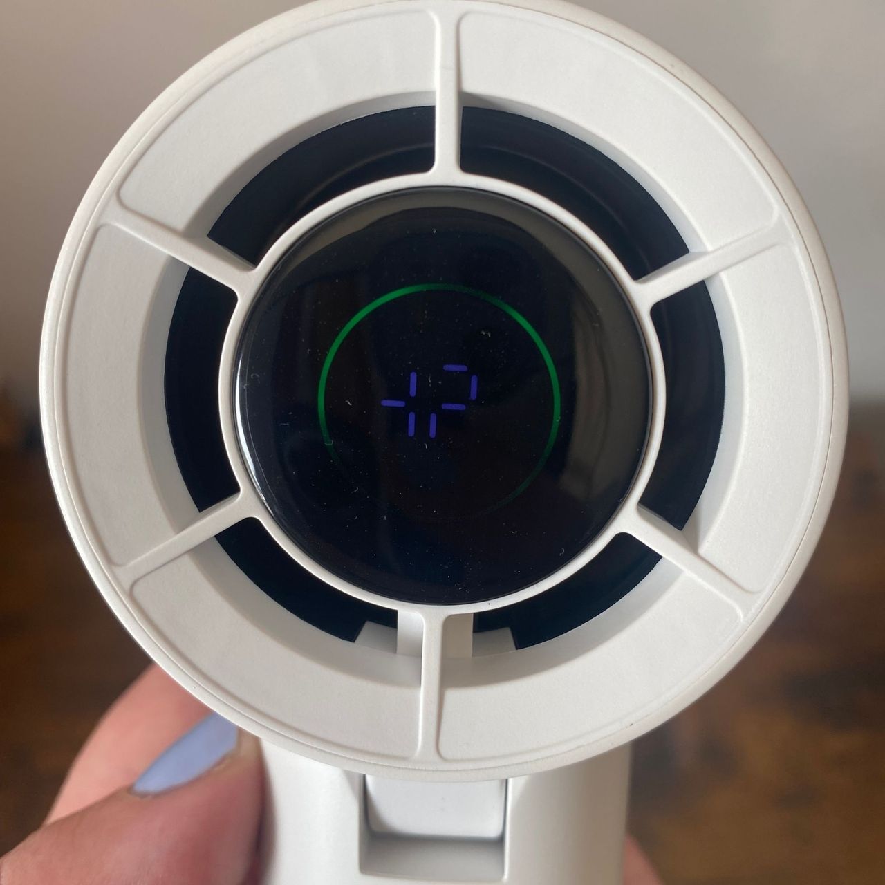 Close up of the Blueair AlwaysCool Portable Handheld Fan display screen