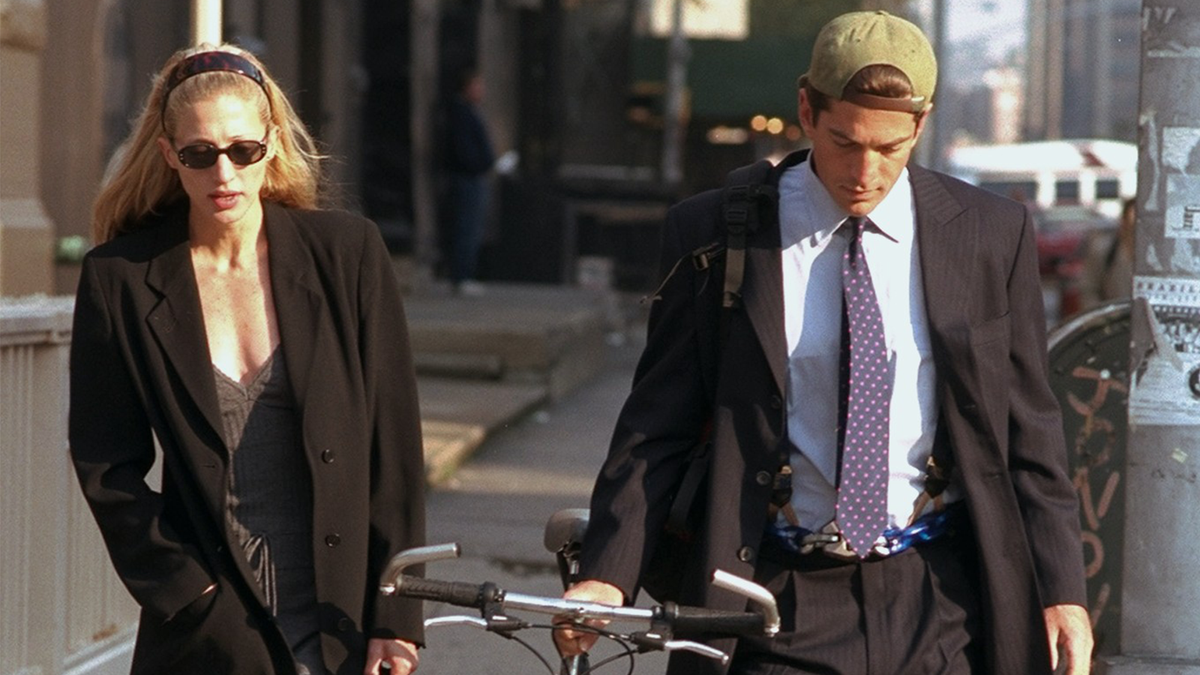 Carolyn Bessette-Kennedy Had the Ultimate Capsule Wardrobe—30 Timeless Staples That Will Never Go Out of Style