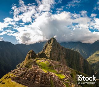 Dramatic view of Macchu Picchu