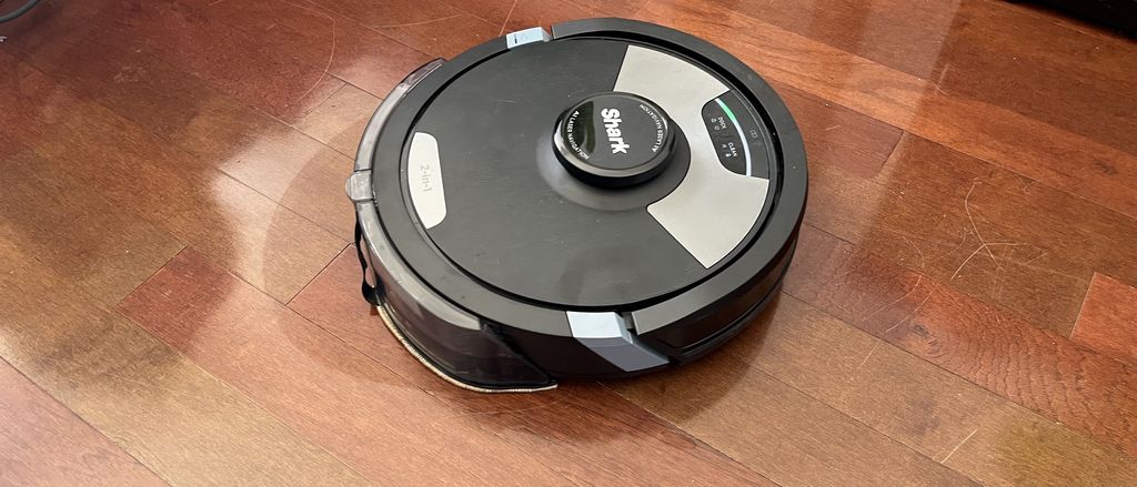 Shark AI Ultra 2-in-1 Robot Vacuum And Mop With XL HEPA Self-Empty Base ...