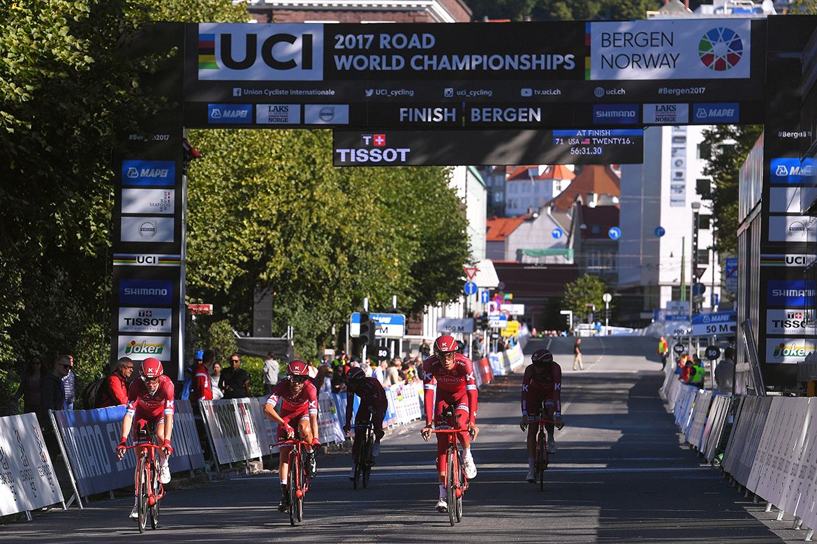 Katusha-Alpecin in Bergen amid a TTT course recon