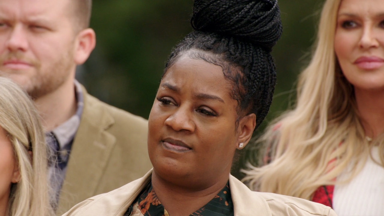 Cirie arriving at the castle on The Traitors Season 1.