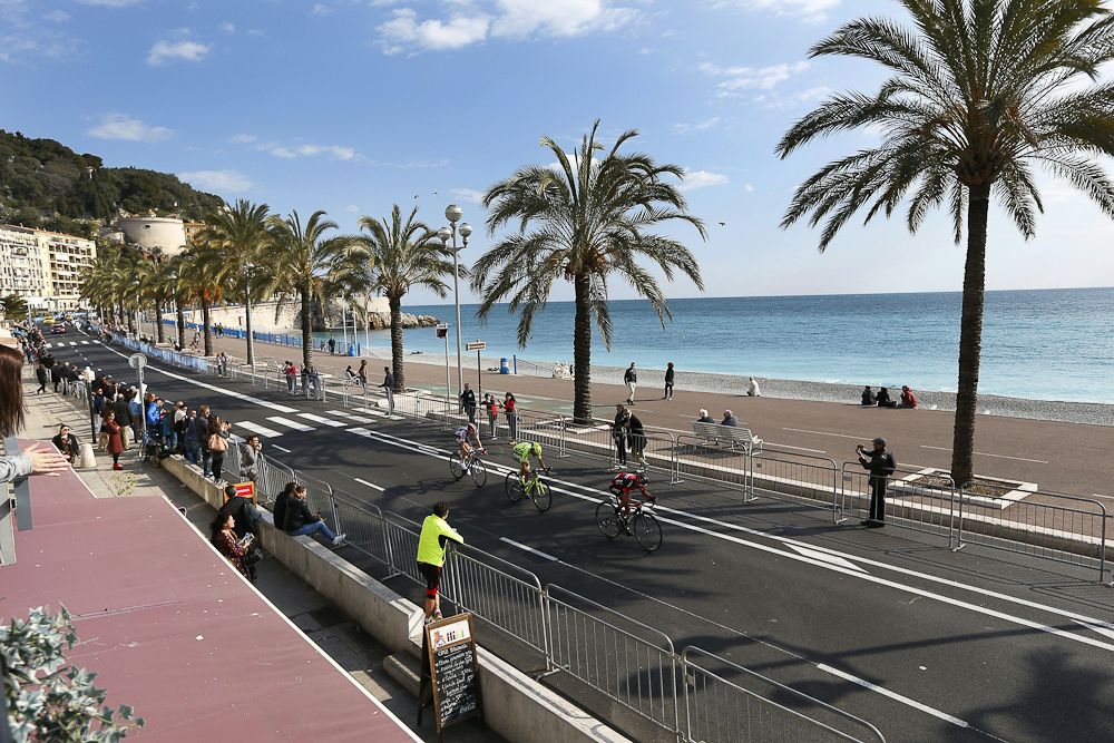 Richie Porte, Alberto Contador and Tim Wellens ride on the 'Promenade des Anglais'