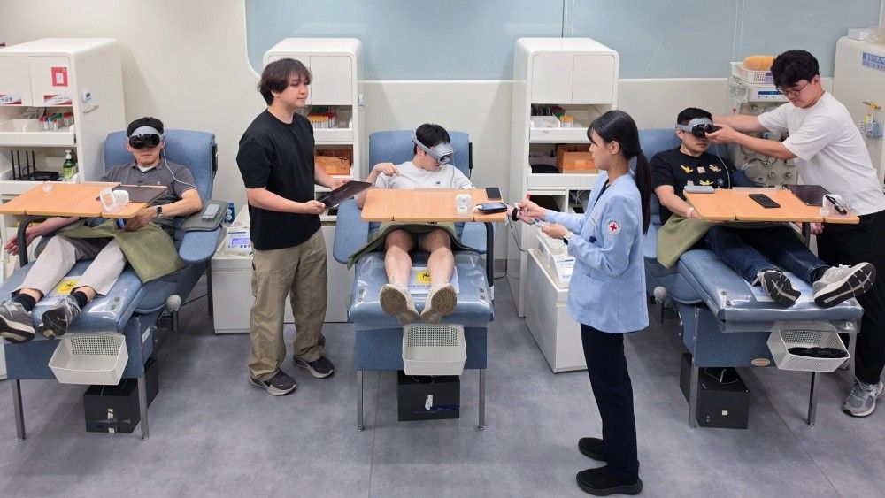 Hate giving blood? Samsung’s latest VR demo will h