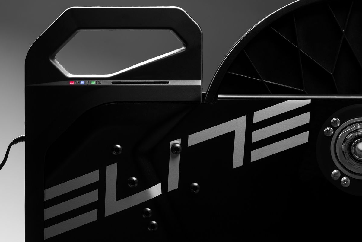 Elite Suito-T smart trainer