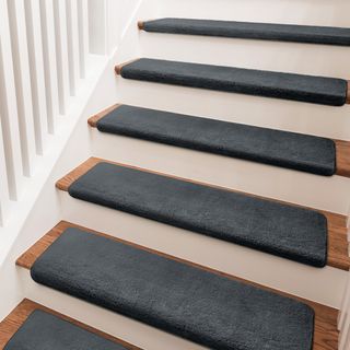 Scarlettrose Plush Bullnosed Non-Slip Indoor Stair Tread