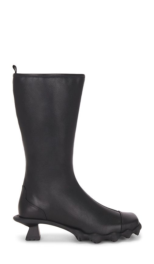 Botas Range