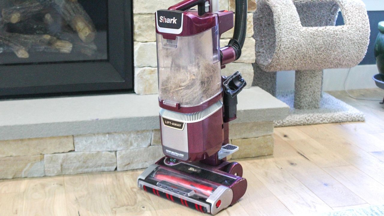 Shark Rotator Pet Lift-Away ADV Upright Vacuum