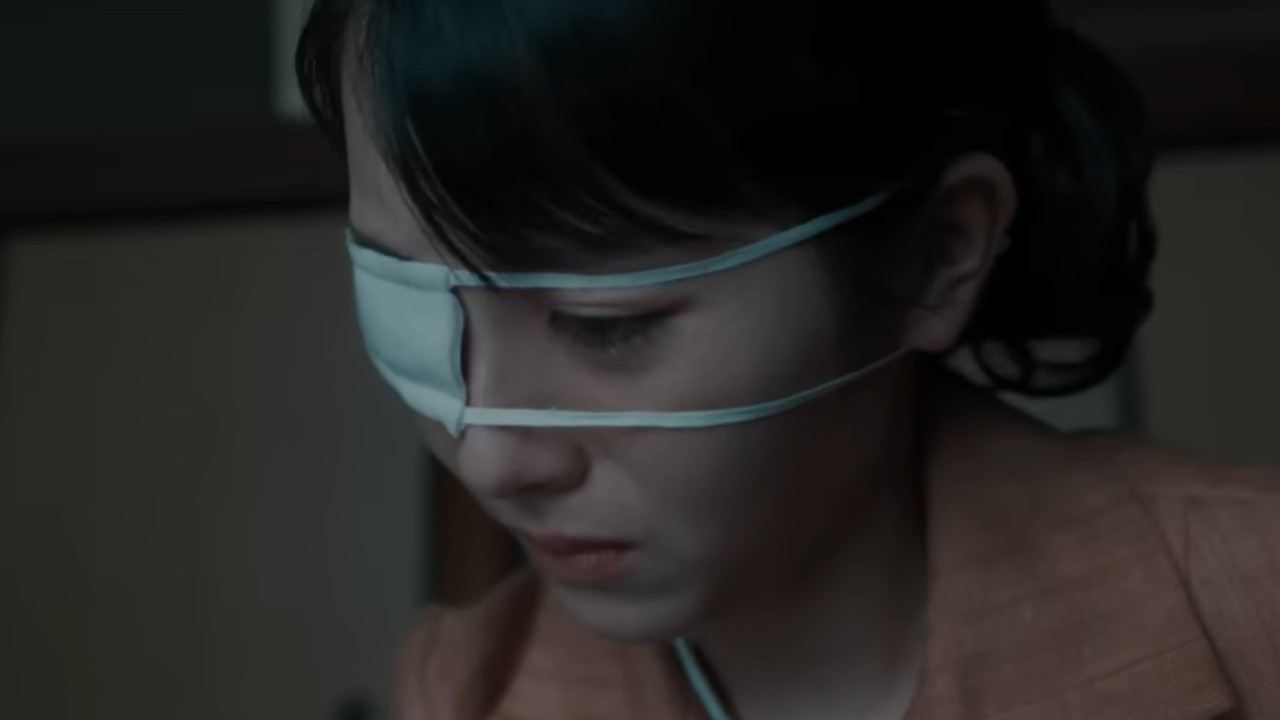 Minami Hamabe with an eyepatch over her eye in Godzilla Minus Zero